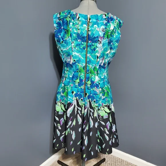 Dress Barn Fit and Flare Green and Blue Floral Print Stretch Women's Size 16 - Picture 3 of 6